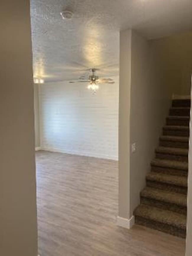 Building Photo - 3 bed 2.5 bath - Newer Construction