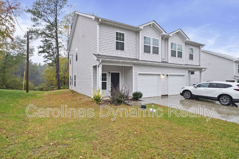 Foto principal - 711 Lackey St