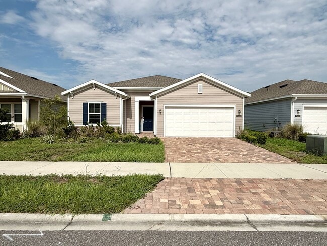 Building Photo - Like New Home In Highland Chase
