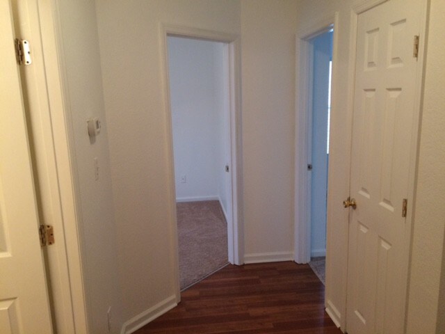 Building Photo - 465 Linda Blair Dr