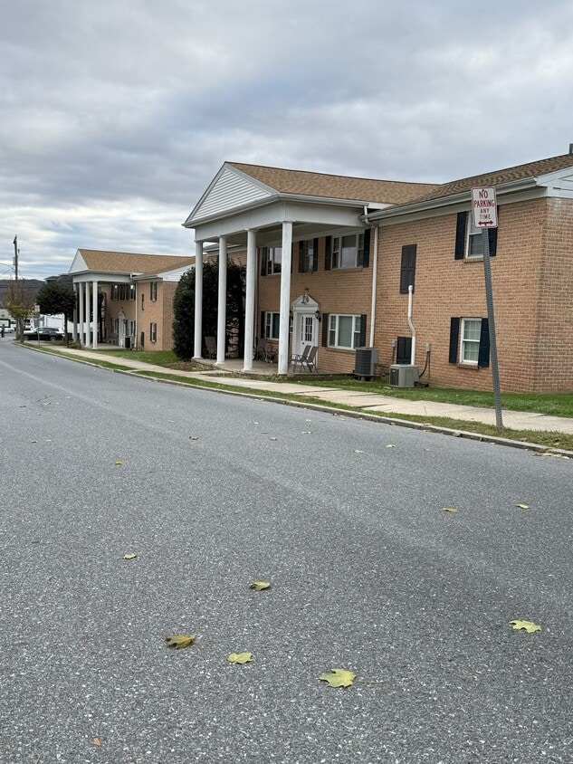 Primary Photo - Preble Arms Apartments