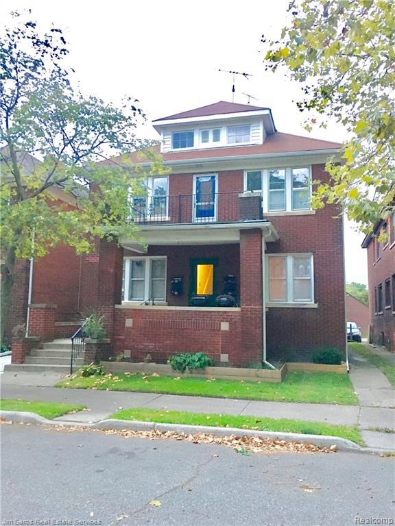 Building Photo - 817 Beaconsfield Ave