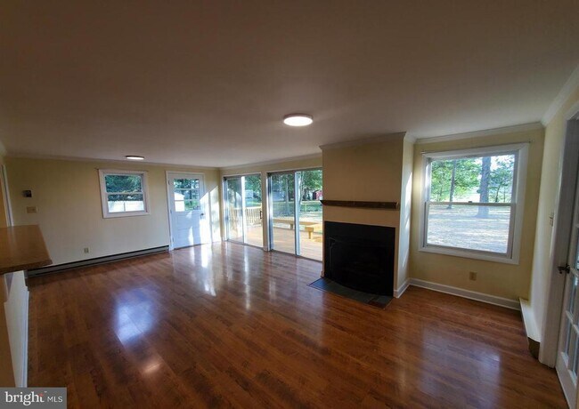 Building Photo - 29157 Woodridge Dr