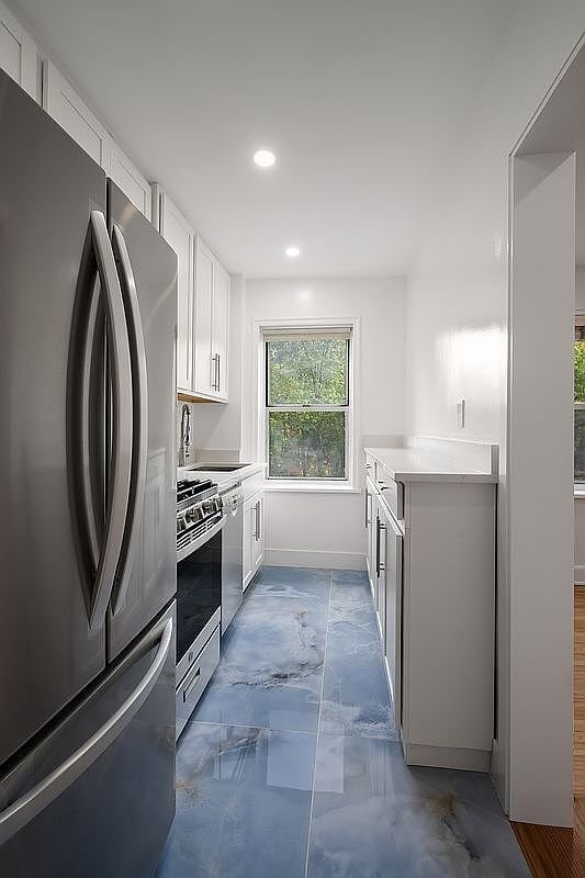 Building Photo - 5430 Netherland Ave