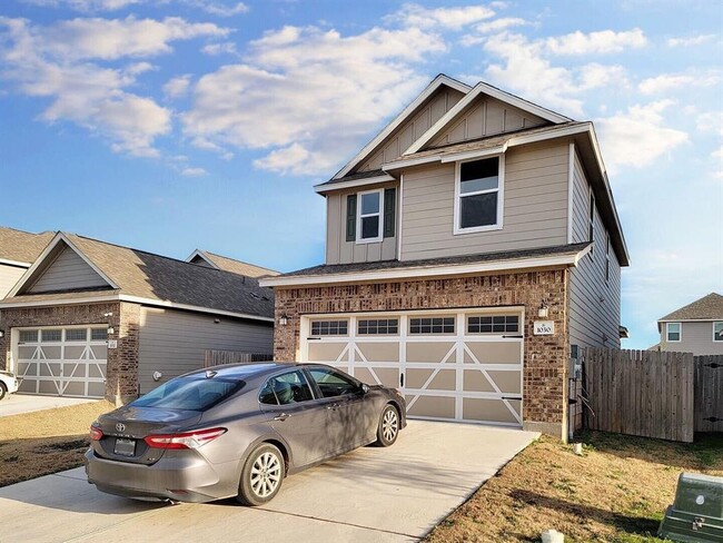 Building Photo - 1030 Brambles Dr