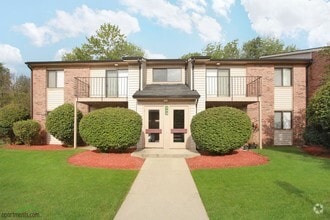 Building Photo - English Village Apartments