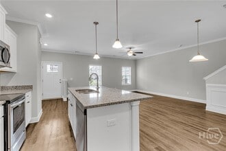 Building Photo - 110 Birch Cir