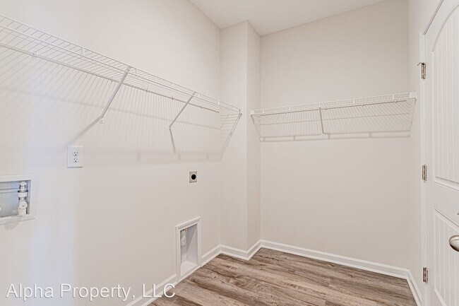 Building Photo - 3 br, 2.5 bath House - 311 Trail Branch Ct