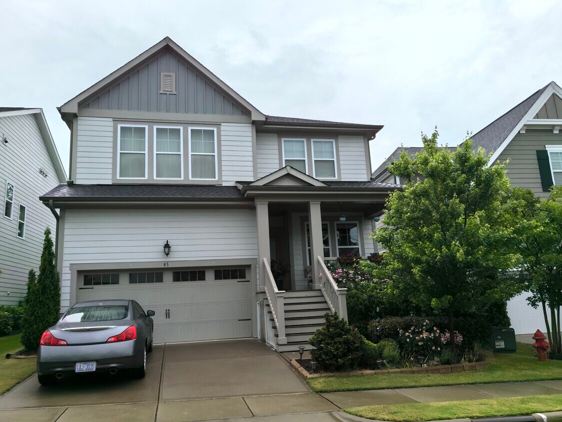 Primary Photo - 43 Crowfoot Ct