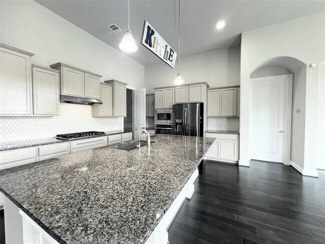 Foto del edificio - 2700 Hudson Ln