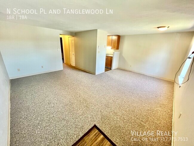 Building Photo - End unit! Few steps! Newly-remodeled 1-Bed...