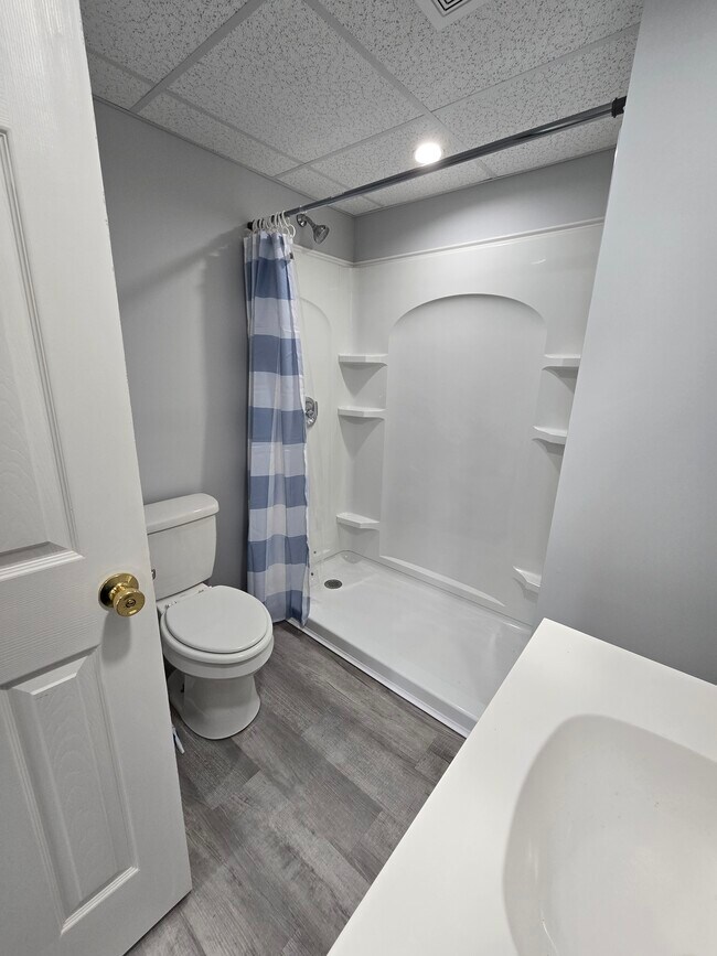 Foto del edificio - 7914 Hall Ridge Rd
