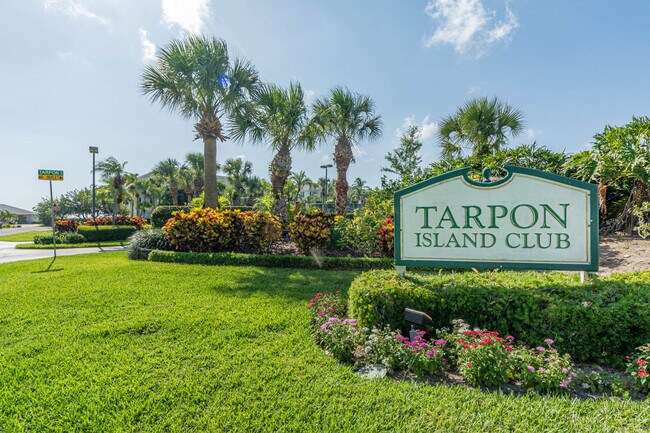 Foto del edificio - 1840 Tarpon Ln