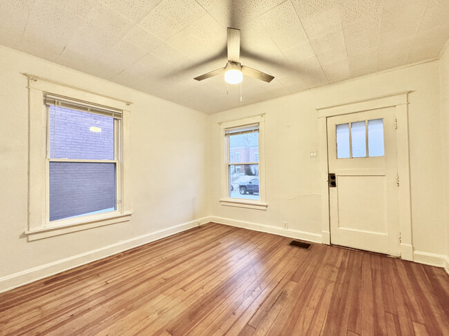 Building Photo - 6630 Garner Ave