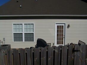 Building Photo - 4410 Bonnywood Way