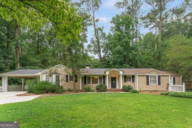 Foto del edificio - 2986 Mornington Dr NW