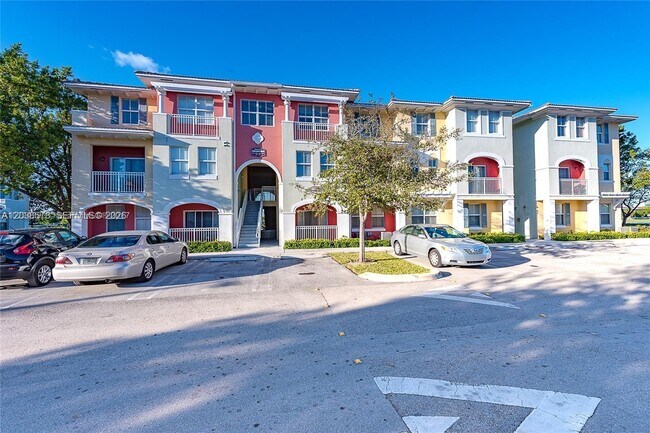 Building Photo - 10901 NW 83rd St