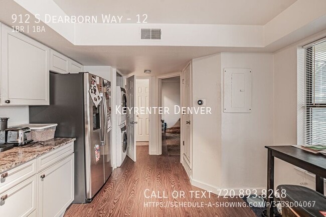 Building Photo - Charming 1 Bedroom 1 Bath Condo with W/D a...