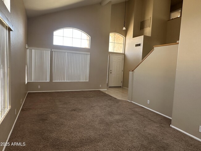 Building Photo - 11337 W Dana Ln