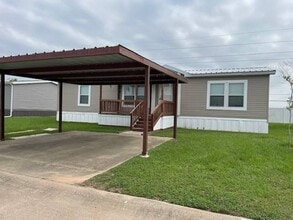 Building Photo - 2300 Ward Bend Rd