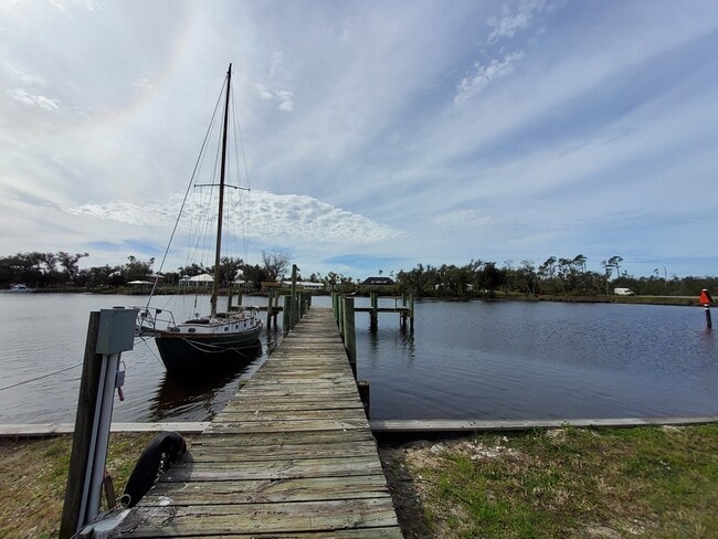 Foto del edificio - 7402 Hwy 2302