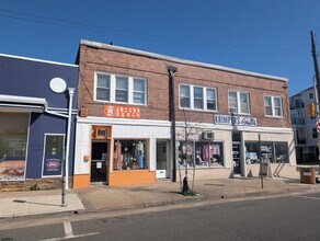 Building Photo - 6405 Ventnor Ave