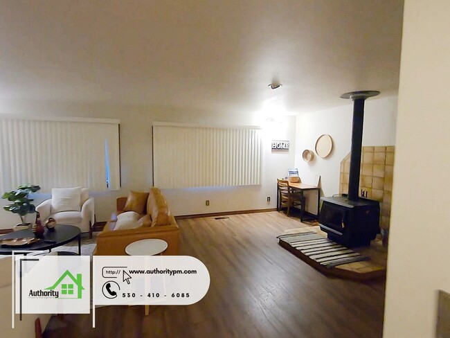 Foto del edificio - 10560 Old Oregon Trail