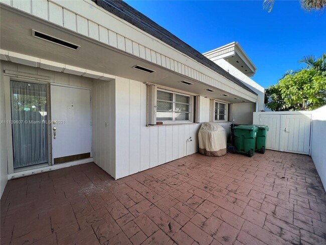 Building Photo - 8102 SW 81st Ter