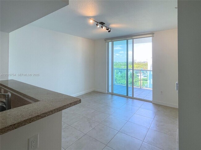 Foto del edificio - 1723 SW 2nd Ave