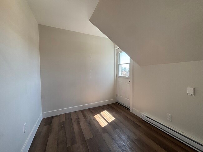 Photo du bâtiment - Apartment for Rent
