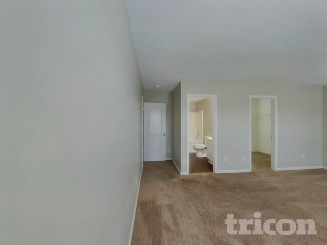 Foto del edificio - 1621 Bridgecreek Crossing