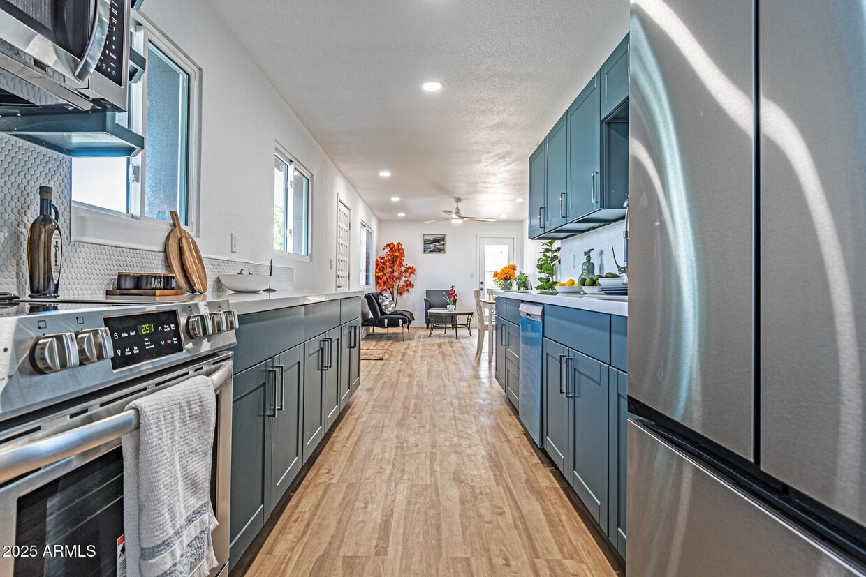Foto principal - 1259 W 7th Dr