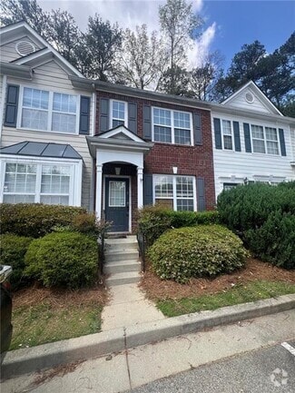 Building Photo - 897 Redwood Dr NW