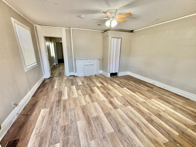 Building Photo - Portland Neighborhood - 3 Bedroom 1 Bath House