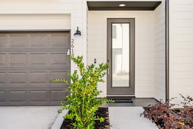 Foto del edificio - 2618 Huntington Creek Ln