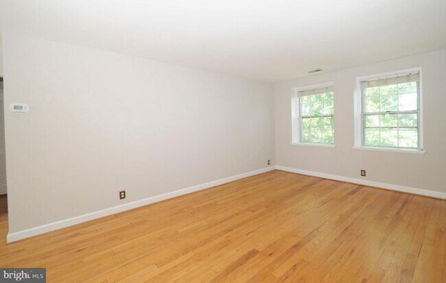 Foto del edificio - 2832 S Abingdon St