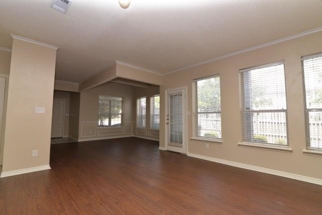 Foto del edificio - 1202 San Miguel Dr