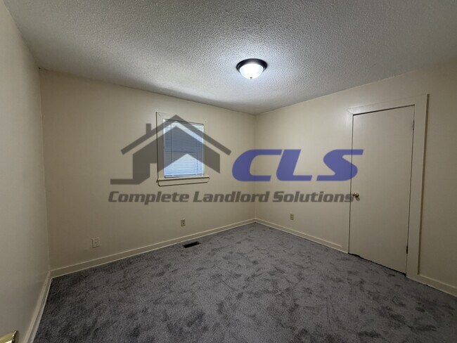 Foto del edificio - 1362 Chestnut St