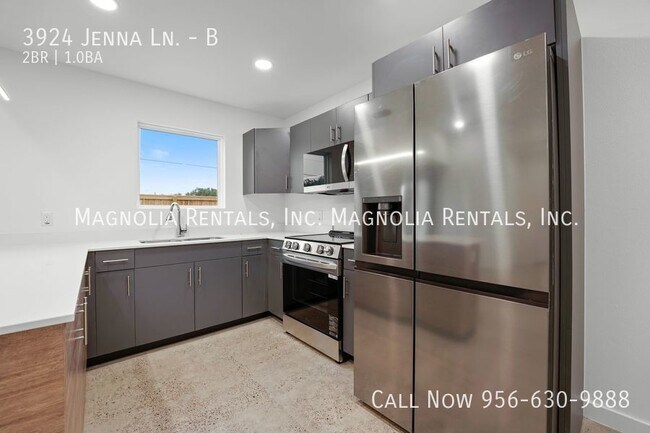 Building Photo - 1st Month Free with 13 Month Lease