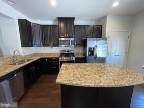 Building Photo - 11506 Accord Ct