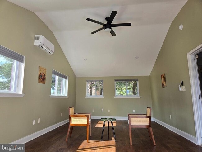 Building Photo - 3300 Mt Airy Ct