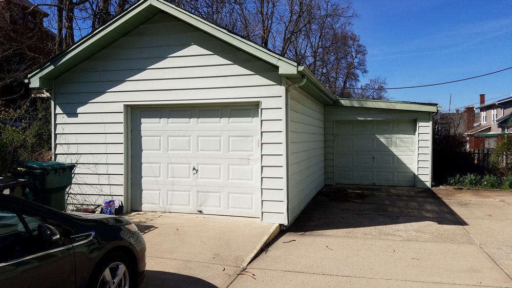 Primary Photo - 1703 1st Ave