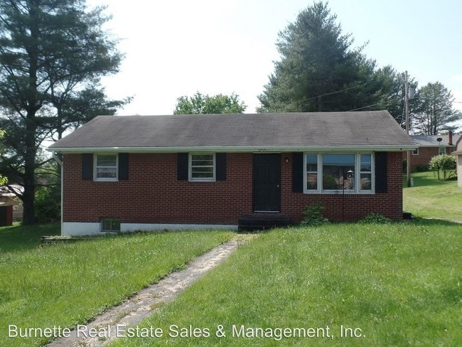 Building Photo - 5752 Rigney Dr