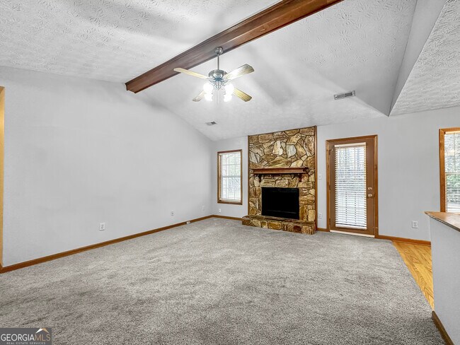 Foto del edificio - 290 Cornwallis Way