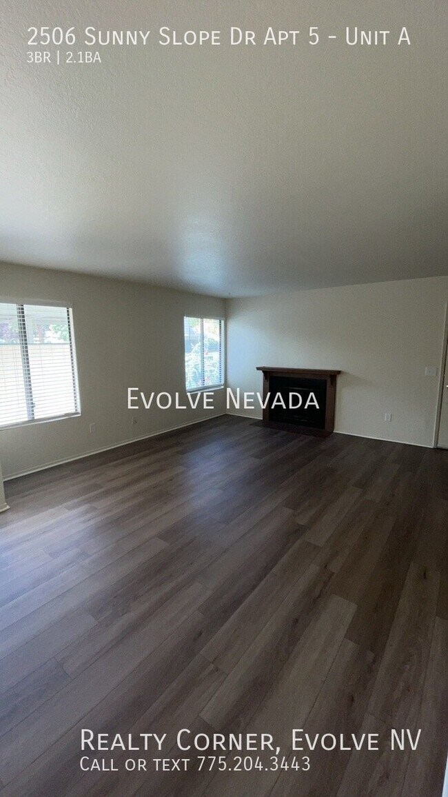 Foto del edificio - 2506 Sunny Slope Dr