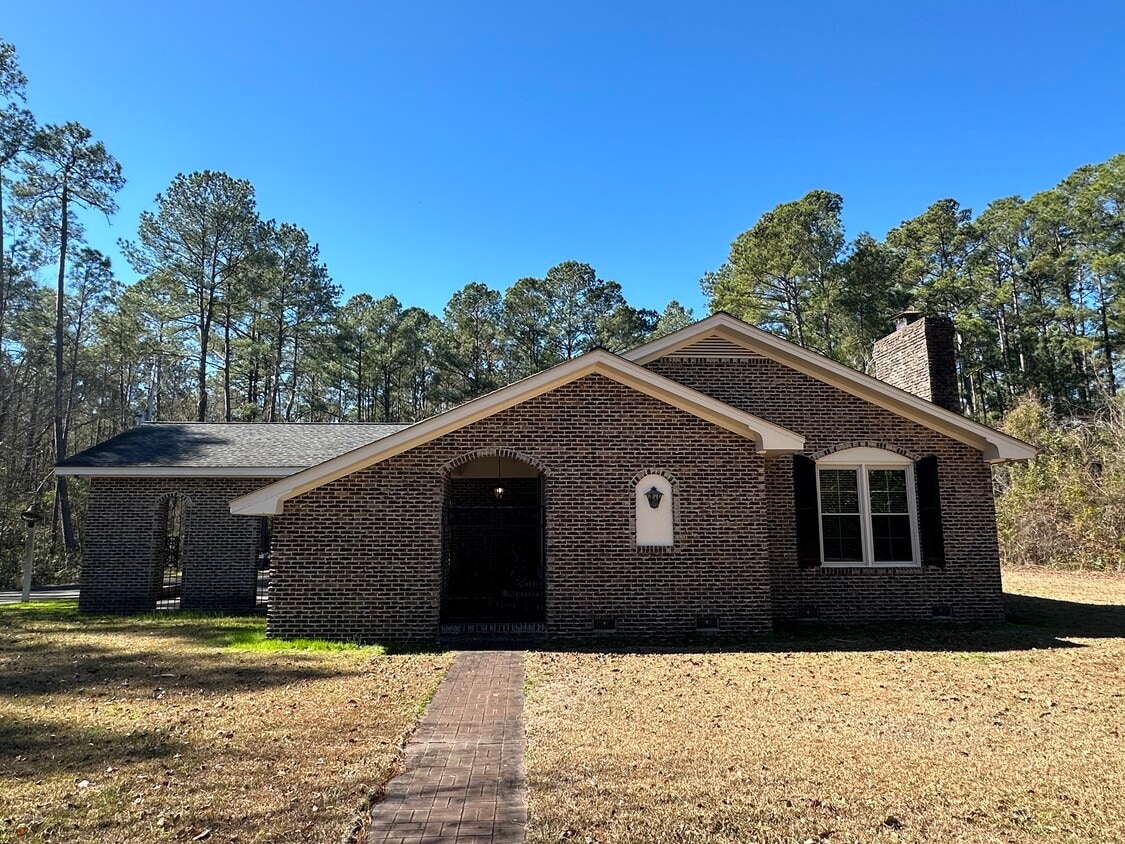 3262 Hughes Gasque Rd, Aynor, SC 29511 House Rental in Aynor, SC