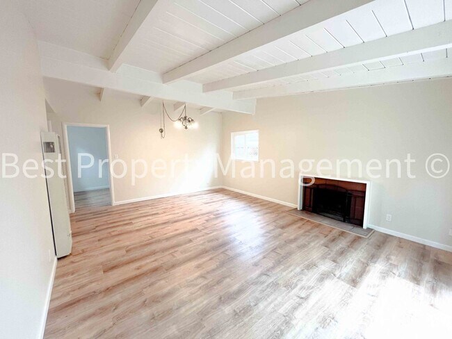 Foto del edificio - Newly Remodeled home in Hayward