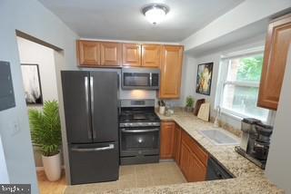 Foto del edificio - 116 Lee Ave