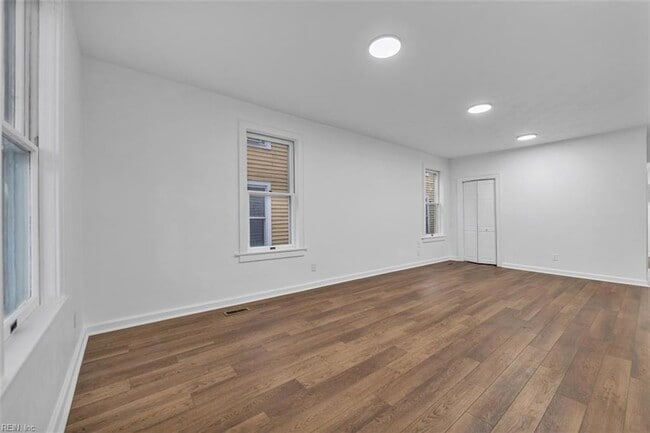 Photo - 416 Maryland Ave Townhome