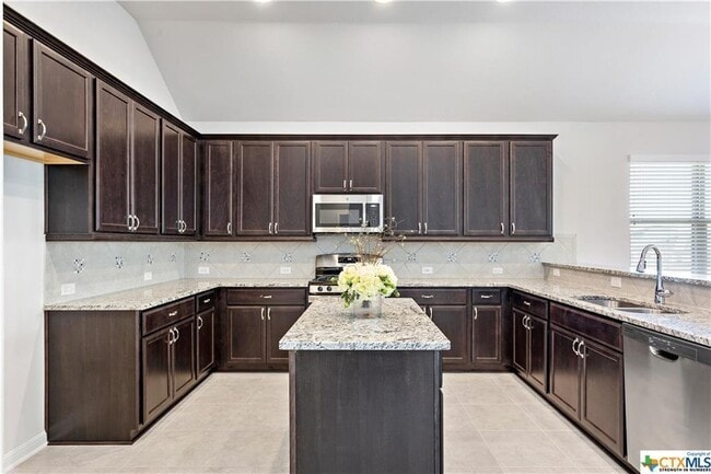 Building Photo - 2717 Bocelli Pl